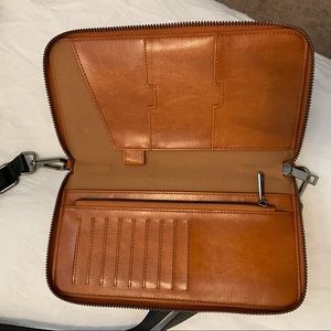 Galway Leather travel wallet